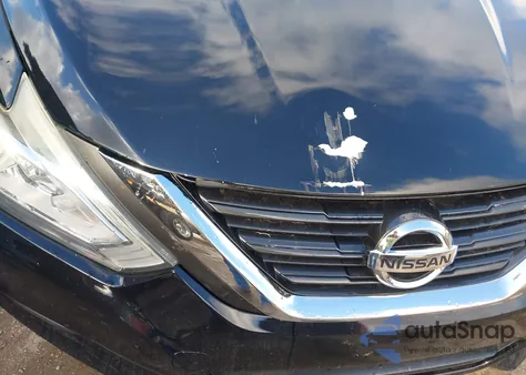 2016 Nissan Altima 2.5/2.5 S/2.5 Sl/2.5 Sr/2.5 Sv z USA, uszkodzony, nr VIN 1N4AL3AP5GN314691